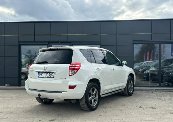 Toyota RAV4 cena 49900 przebieg: 215000, rok produkcji 2012 z Grodków małe 466